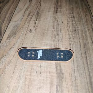 Tech Deck Retro Birdhouse Shaun White Graphic Finger Skateboard
